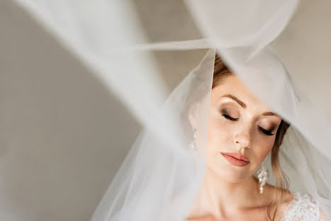 Wedding photographer Elizaveta Zavyalova (lovelyphoto). Photo of 17 April 2019