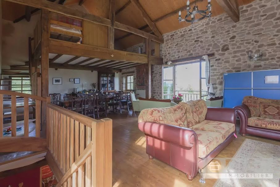 Vente maison 8 pièces 230.5 m² à Najac (12270), 370 000 €