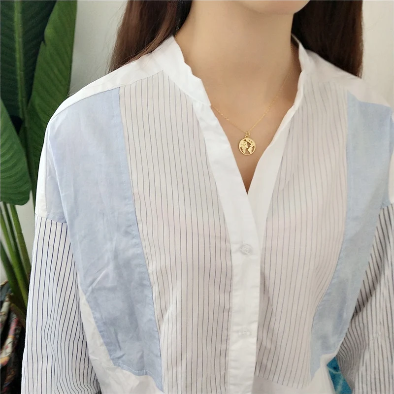 Sterling zilveren munthalsketting, een elegant en tijdloos accessoire. Perfect voor elke gelegenheid, het verbetert uw stijl met een subtiele glans.