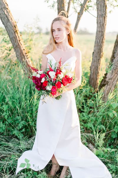 Fotógrafo de casamento Darya Yumatova (dariayumatova). Foto de 11 de julho 2020