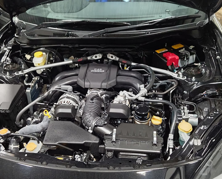 BRZのZD8・新型BRZ・YouTube・チャンネル登録よろしくお願いしますに関するカスタム事例の投稿画像2枚目