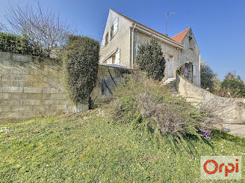 maison à Saint-Leu-d'Esserent (60)