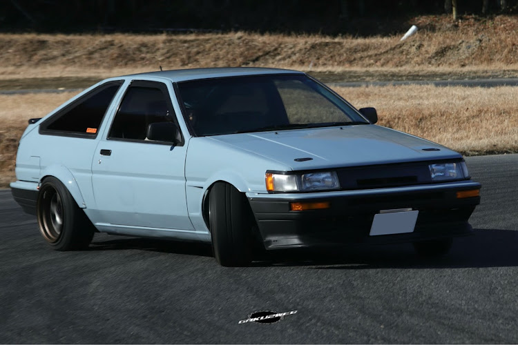 GAKU2さんが投稿したドリフト・AE86・AE86カローラレビン・JZX110に関するカスタム事例の投稿画像2枚目