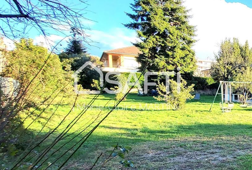  Vente Terrain à bâtir - 628m² à Bron (69500) 