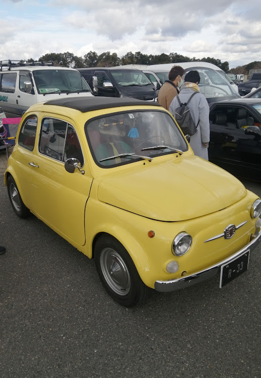 フィットのgp5・昭和レトロカー万博・フィット3ハイブリッド・旧車イベントに関するカスタム事例の投稿画像5枚目