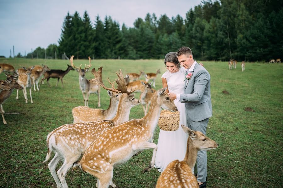 Wedding photographer Edgars Pohevičs (edgarsfoto). Photo of 4 July 2018