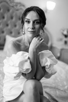 Wedding photographer Evgeniya Khomchanovskaya (homchanovskaya). Photo of 13 April 2023