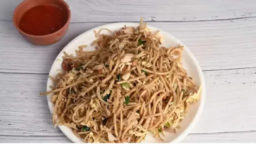 Chicken Hakka Noodles