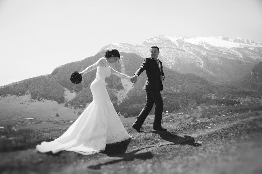 Wedding photographer Timur Ortabaev (zolia). Photo of 25 June 2015