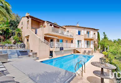 House with pool and terrace 1