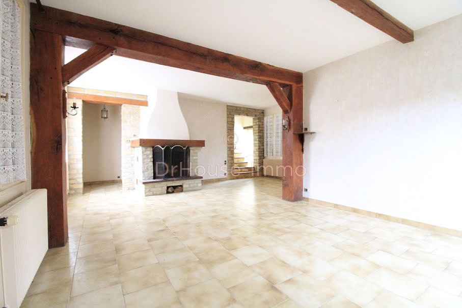 Vente maison 7 pièces 210 m² à Damville (27240), 218 990 €