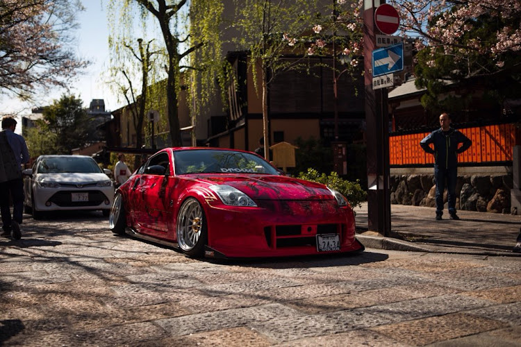 フェアレディZの撮影会・京都・フェアレディZ・350zに関するカスタム事例の投稿画像2枚目
