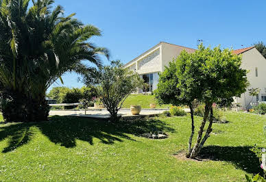 House with pool and terrace 1