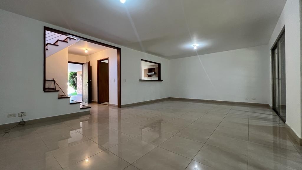 Casas para Arriendo en El esmeraldal