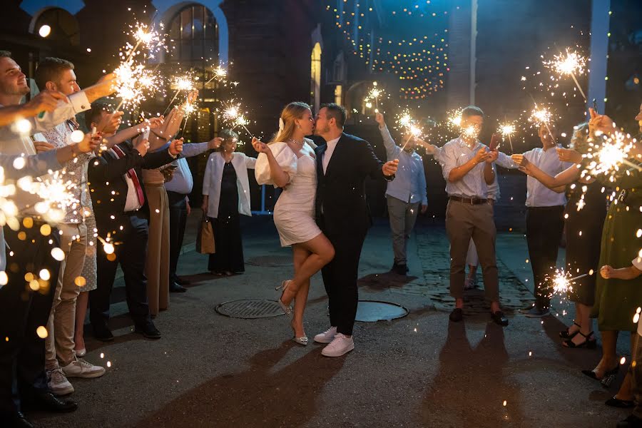 Wedding photographer Aleksandr Grozovskiy (alexgrozovskiy). Photo of 20 October 2021