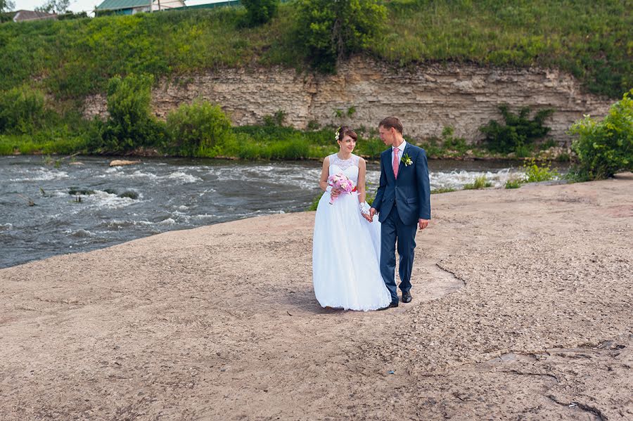 Wedding photographer Aleksey Yurin (yurinalexey). Photo of 5 June 2014