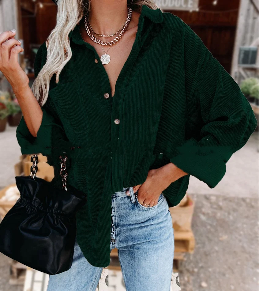 Bluza sa rupom za damu