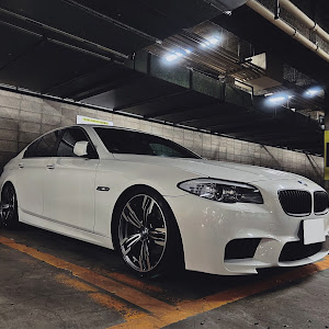 528i