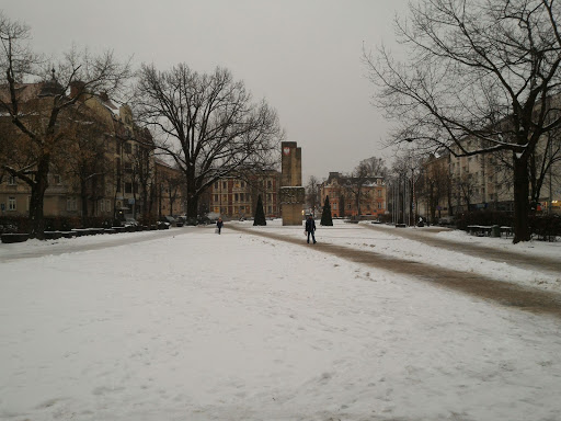 BohateróW Square Panorama View