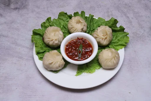 Veg Momos [8 Pieces]