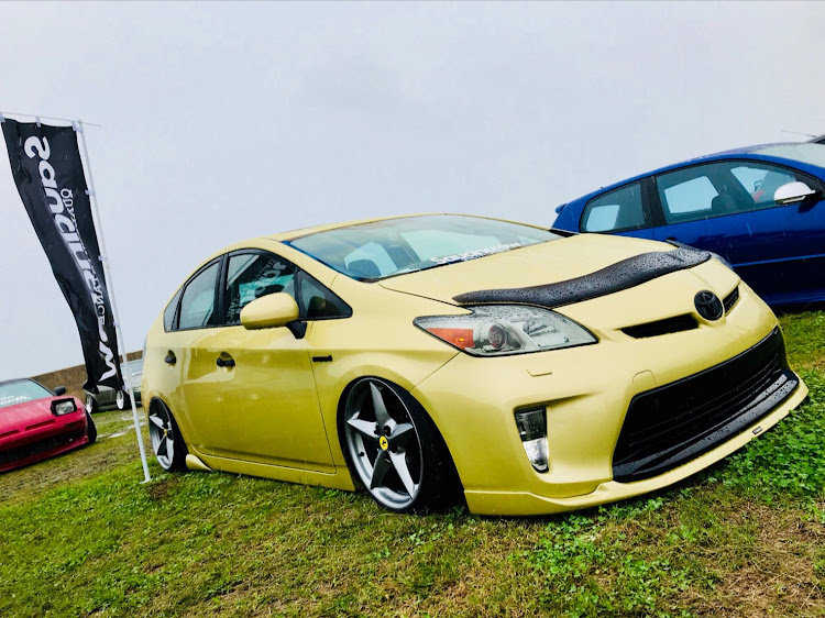 こーちゃんさんが投稿したPRIUS・zvw30・USDM・クロスファイブファイナルに関するカスタム事例の投稿画像1枚目