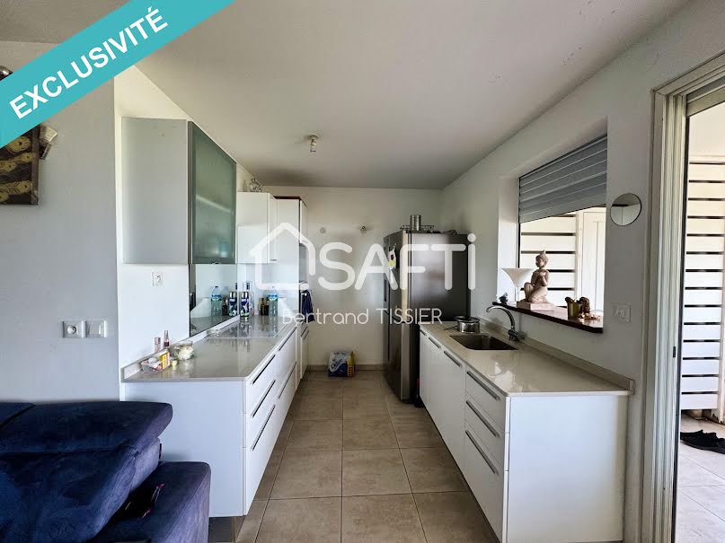 Vente appartement 3 pièces 81 m² à Fort de france (97200), 263 000 €