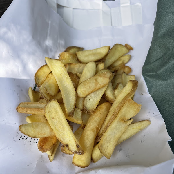 Fries. Ingredients state potatoes, and sunflower oil. On the day we went it was the only thing being cooked in its fryer.