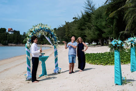 Fotografo di matrimoni Lara Korneeva (larakorneeva25). Foto del 13 settembre 2015