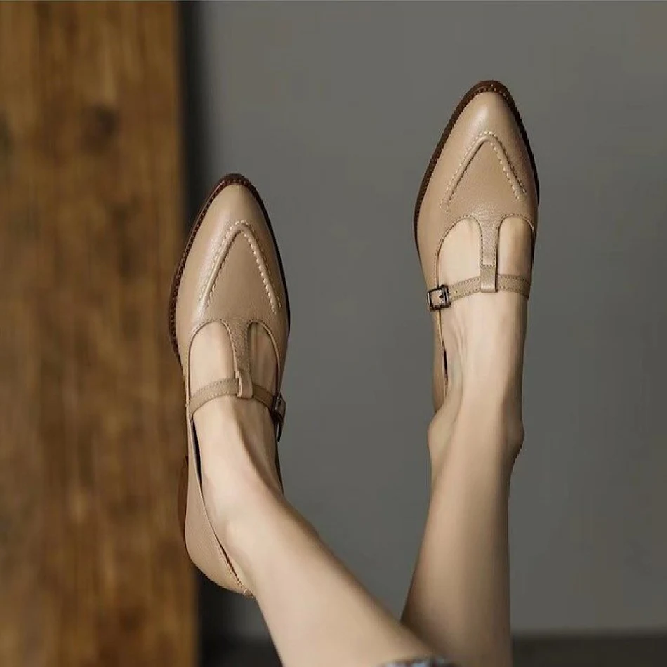 Nuove Décolleté Francesi Retro a Punta Donna Design Classico Vintage Comode ed Eleganti Perfette per Ogni Occasione Stile Senza Tempo