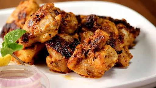 Hyderabadi Chicken Achaari Tandoori