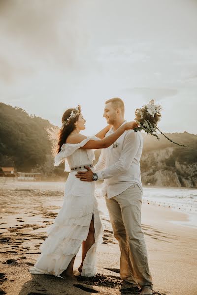 Fotografo di matrimoni Gencay Çetin (venuswed). Foto del 5 agosto 2018