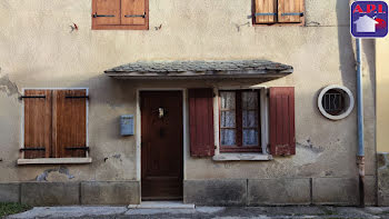 maison à Tarascon-sur-ariege (09)