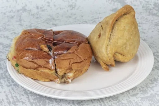 Samosa With Bun Makkhan