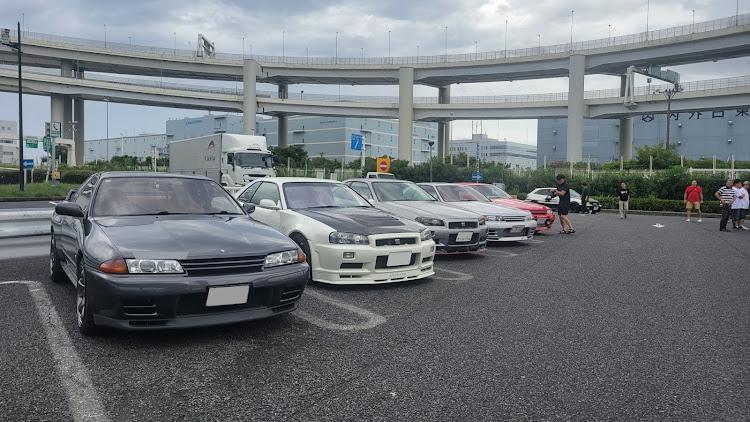 セレナのエンジンチェックランプ点灯・ドライブ・都会・夜景に関するカスタム事例の投稿画像3枚目