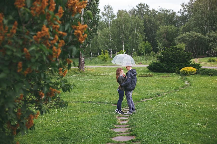 Wedding photographer Darya Luneva (photodl). Photo of 4 July 2018