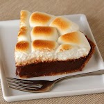 Silky S'more Pie was pinched from <a href="http://www.cooking.com/recipes-and-more/recipes/silky-smore-pie-recipe" target="_blank">www.cooking.com.</a>