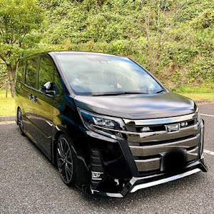 ノア ZRR80W
