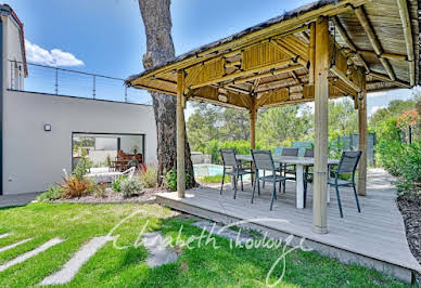 House with pool and terrace 2