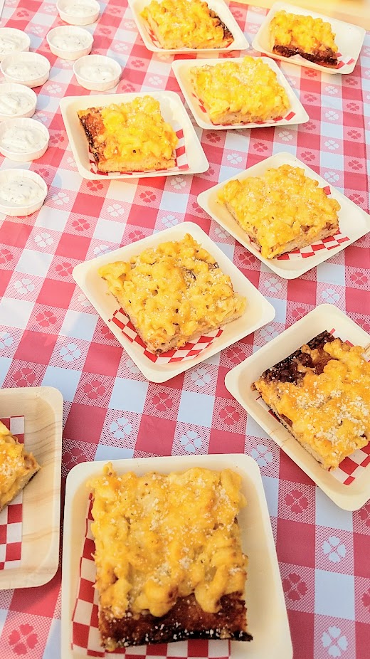 Ranch Pizza made my dreams come true with a mac and cheese pizza served with ranch sauce at Pie Harder 2017