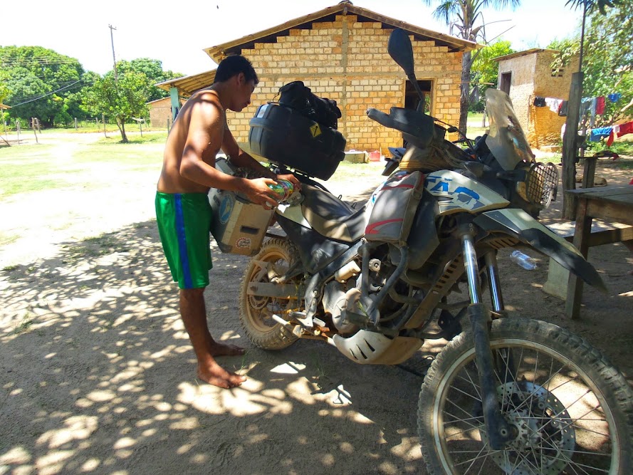 Brasil - Rota das Fronteiras / Uma Saga pela Amazônia - Página 3 OcVAX_bZXAHxGrZGIhx5NilEJTu97okGXow3ZpCbv_vL=w890-h667-no