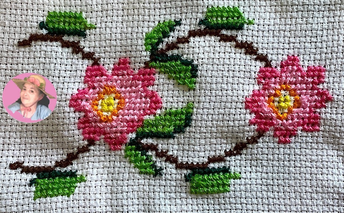 Guia de flores rosas en punto de cruz 