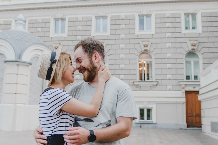 Fotografo di matrimoni Evgeniya Ivanova (ugeni). Foto del 28 marzo 2018