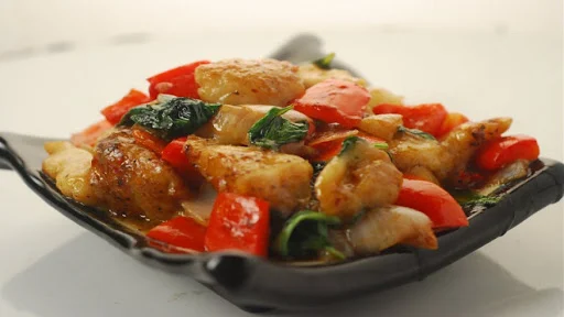 Fish With Basil And Chilli