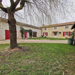 maison à Chauvigny (86)