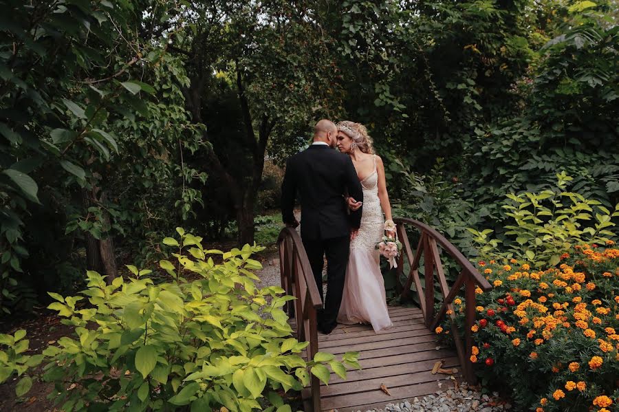 Fotografo di matrimoni Yuliya Dzhu (jooskrim). Foto del 10 settembre 2017