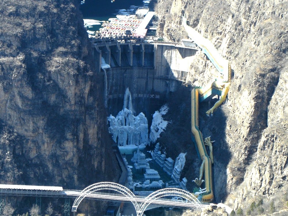 Dragon Escalator, a escada rolante do dragão na China