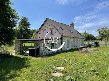 maison à La Chapelle-d'Andaine (61)