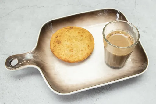 Coffee With Hot Crispy Kachori