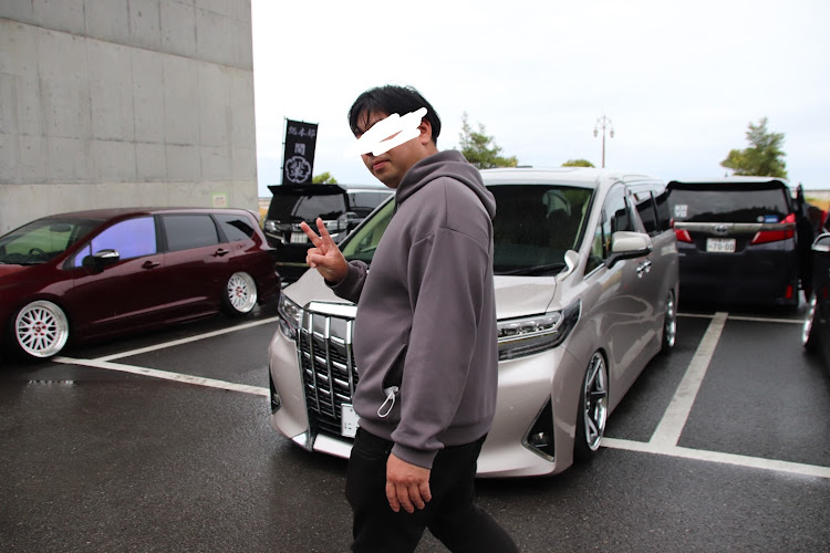 アルファードのendless family・東北輩会・関東輩・サンマリーナ・お疲れ様でしたに関するカスタム事例の投稿画像4枚目