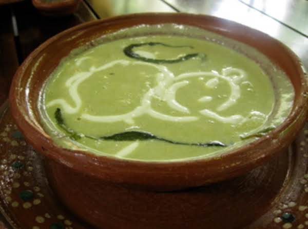 Roasted Cream of Poblano Soup_image